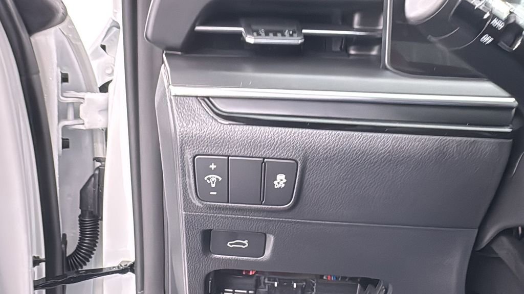 New 2026 Kia K5 GT-Line w/ GT-Line Premium Package image 32