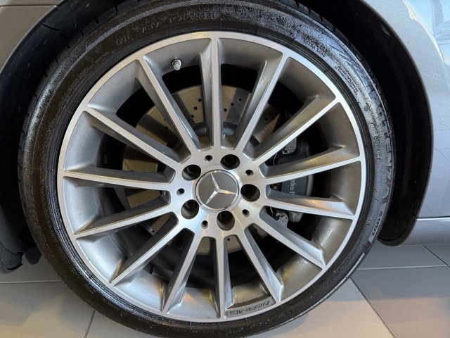 Used 2020 Mercedes-Benz SLC 300 image 7