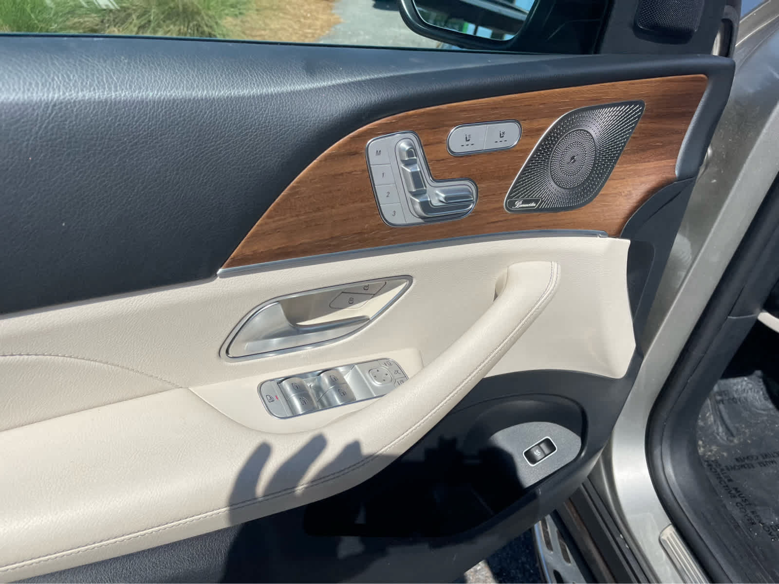 Used 2022 Mercedes-Benz GLE 350 image 11