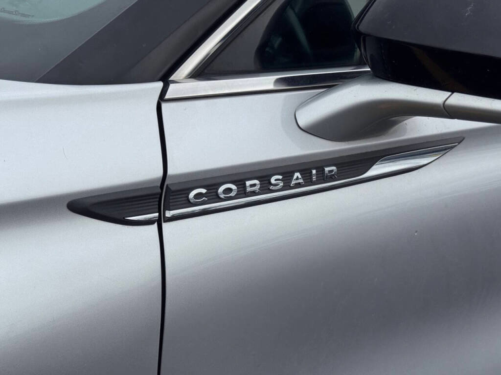 Used 2020 Lincoln Corsair AWD w/ Premium Package image 29