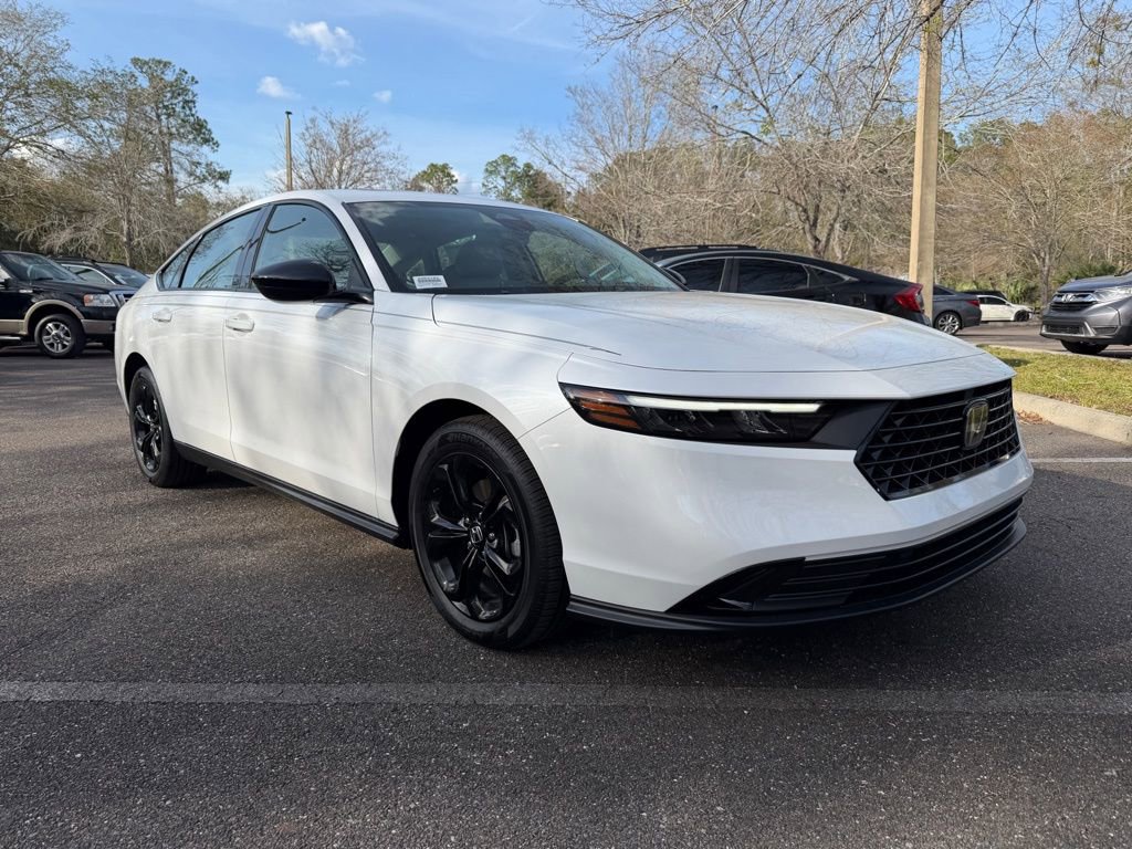 New 2025 Honda Accord SE