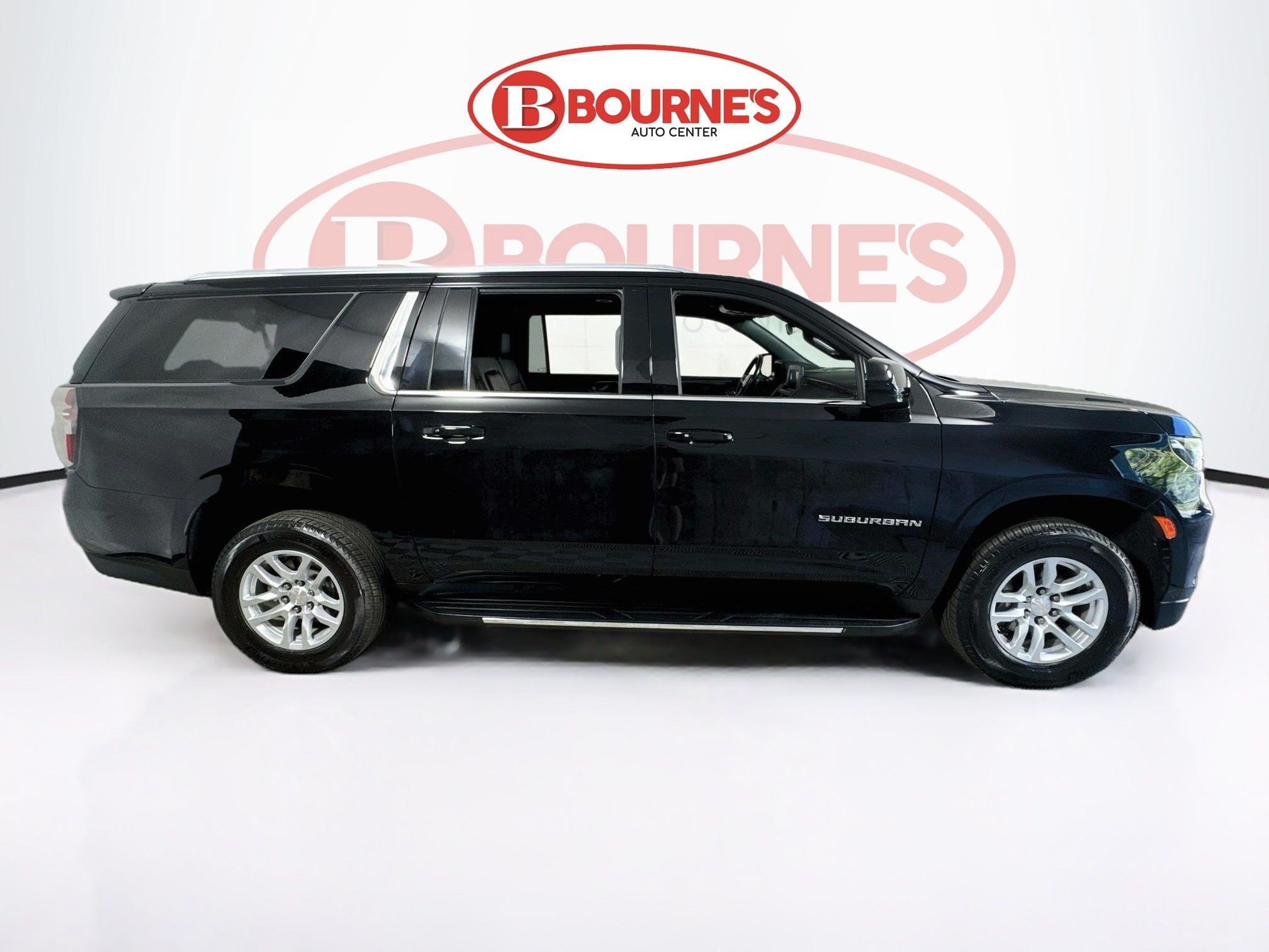 Used 2023 Chevrolet Suburban LS AWD/4WD image 9
