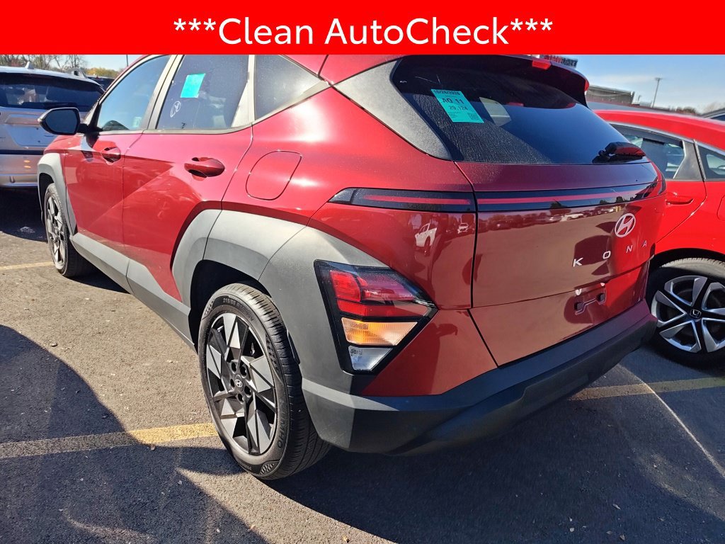Used 2024 Hyundai Kona SEL w/ Convenience Package FWD image 4