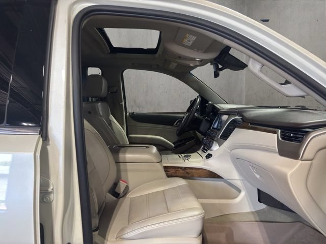 Used 2015 GMC Yukon Denali w/ Open Road Package AWD/4WD image 17