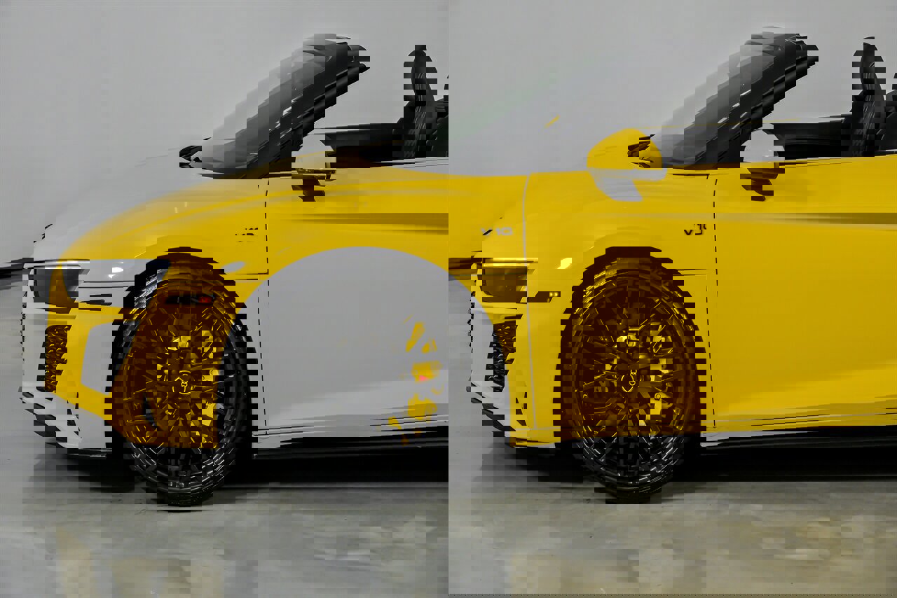 Used 2020 Audi R8 V10 w/ Carbon Exterior Package image 7