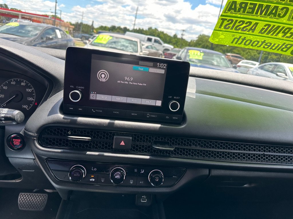 Used 2023 Honda HR-V LX image 15