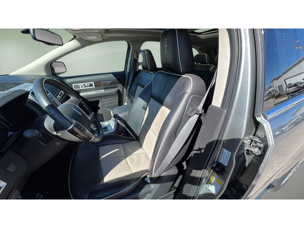 Used 2008 Lincoln MKX AWD image 23