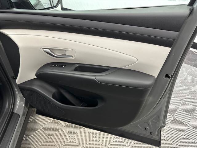 New 2026 Hyundai Tucson SEL FWD image 15