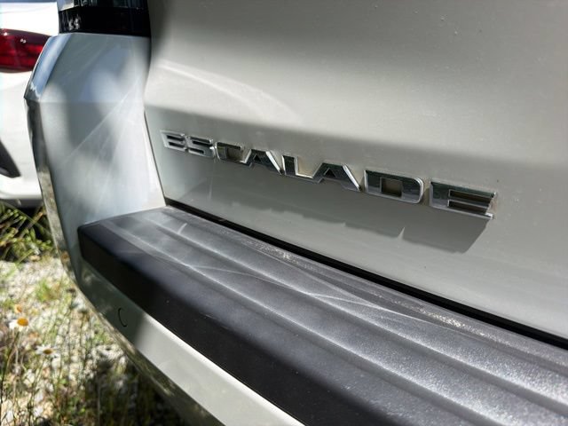 Used 2017 Cadillac Escalade Luxury AWD/4WD image 11
