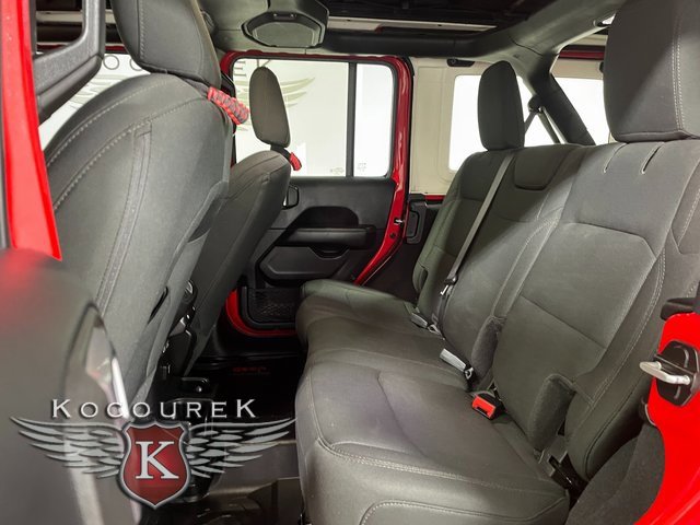 Used 2020 Jeep Wrangler Unlimited Sahara w/ Uconnect 4C Nav & Sound Group image 19