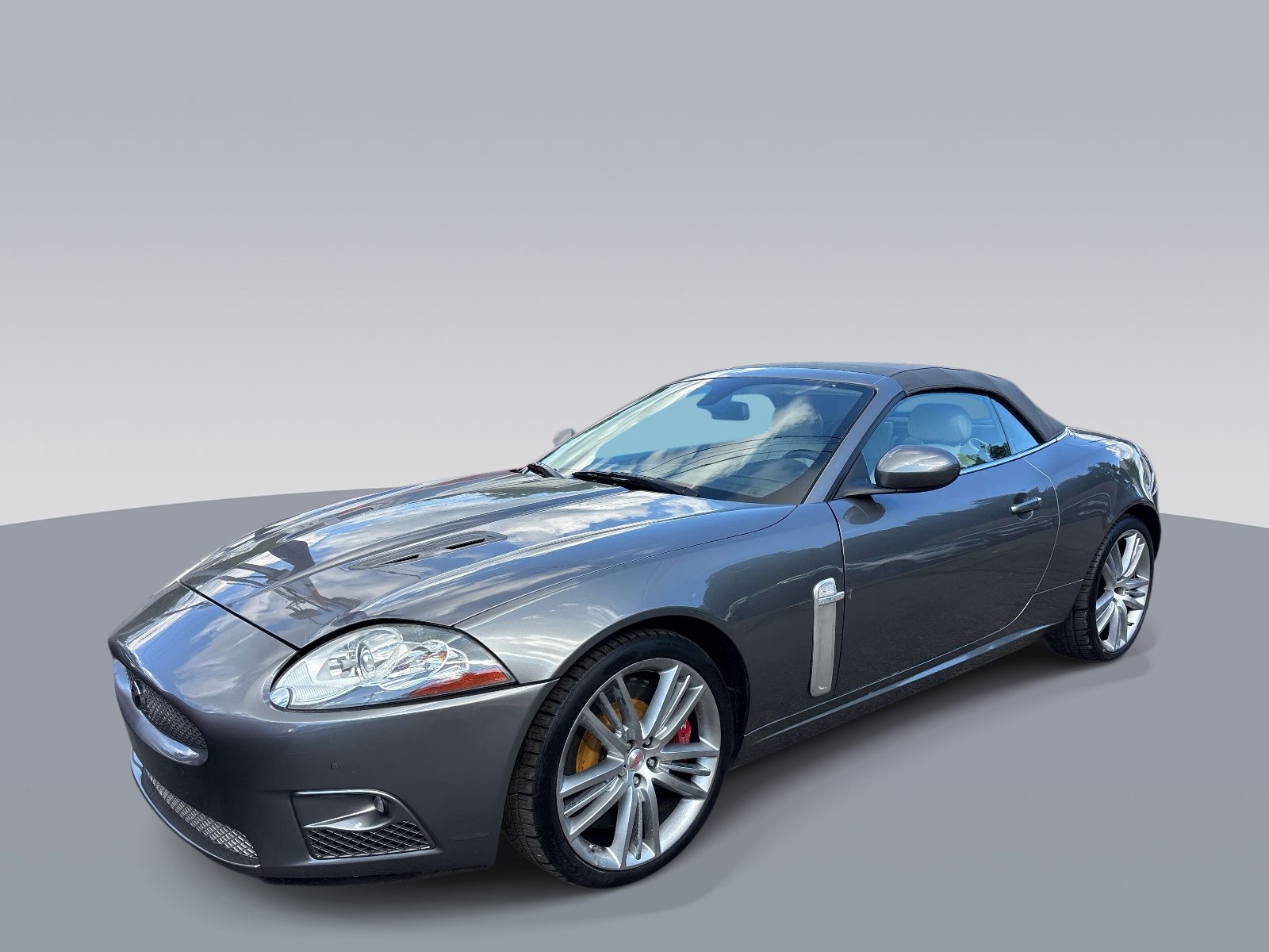 Used 2009 Jaguar XKR R RWD image 28