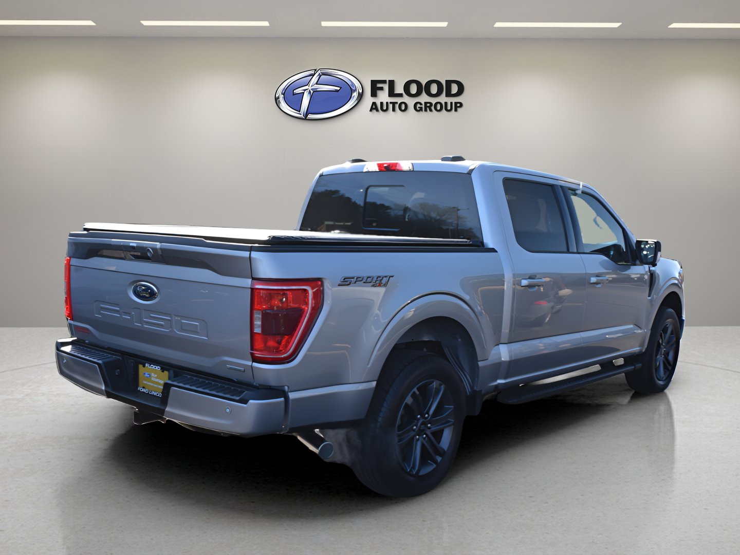 Used 2023 Ford F150 XLT w/ Equipment Group 302A High image 4