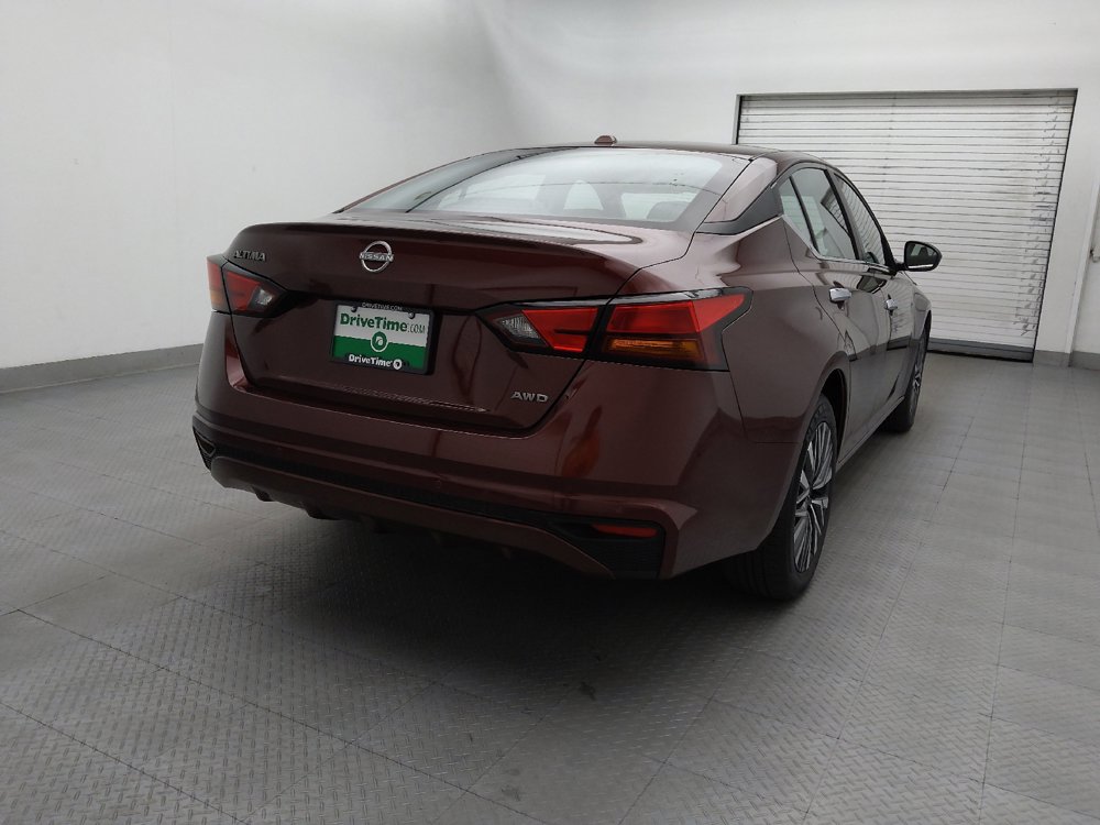 Used 2025 Nissan Altima 2.5 SV AWD/4WD image 7
