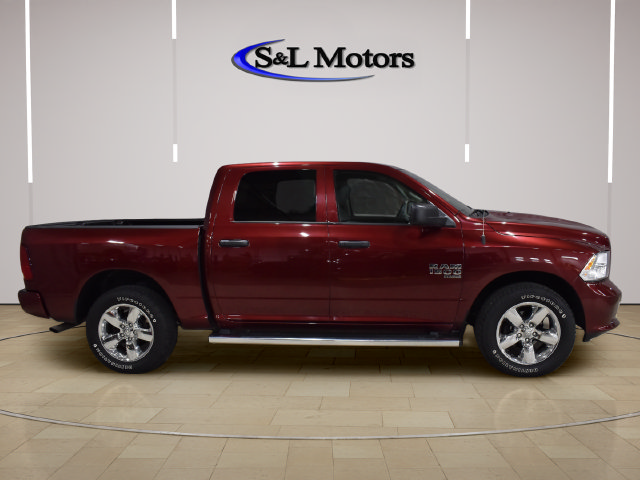 Used 2019 RAM 1500 Express w/ Express Value Package AWD/4WD image 8