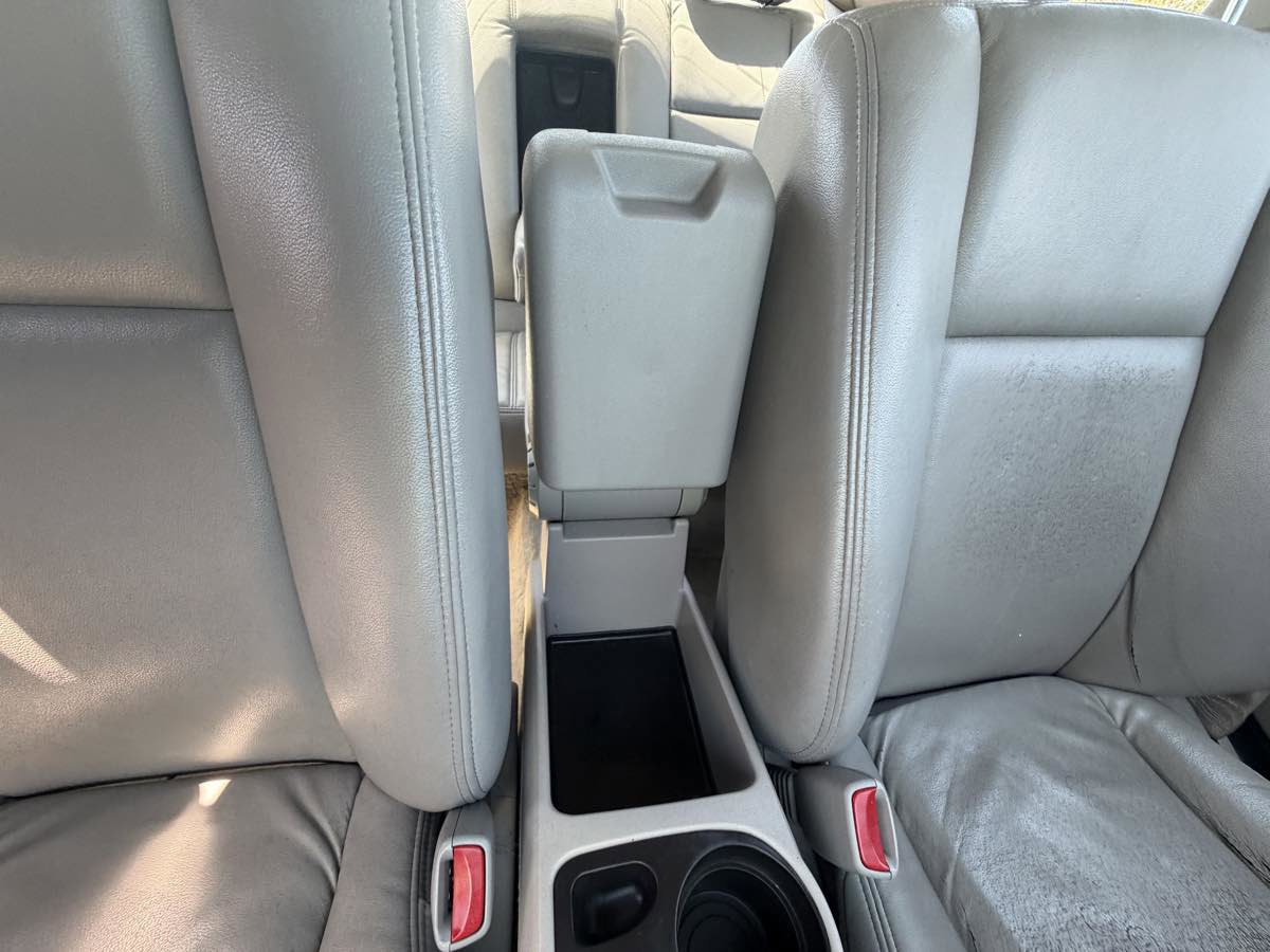 Used 2007 Cadillac CTS 2.8 RWD image 38