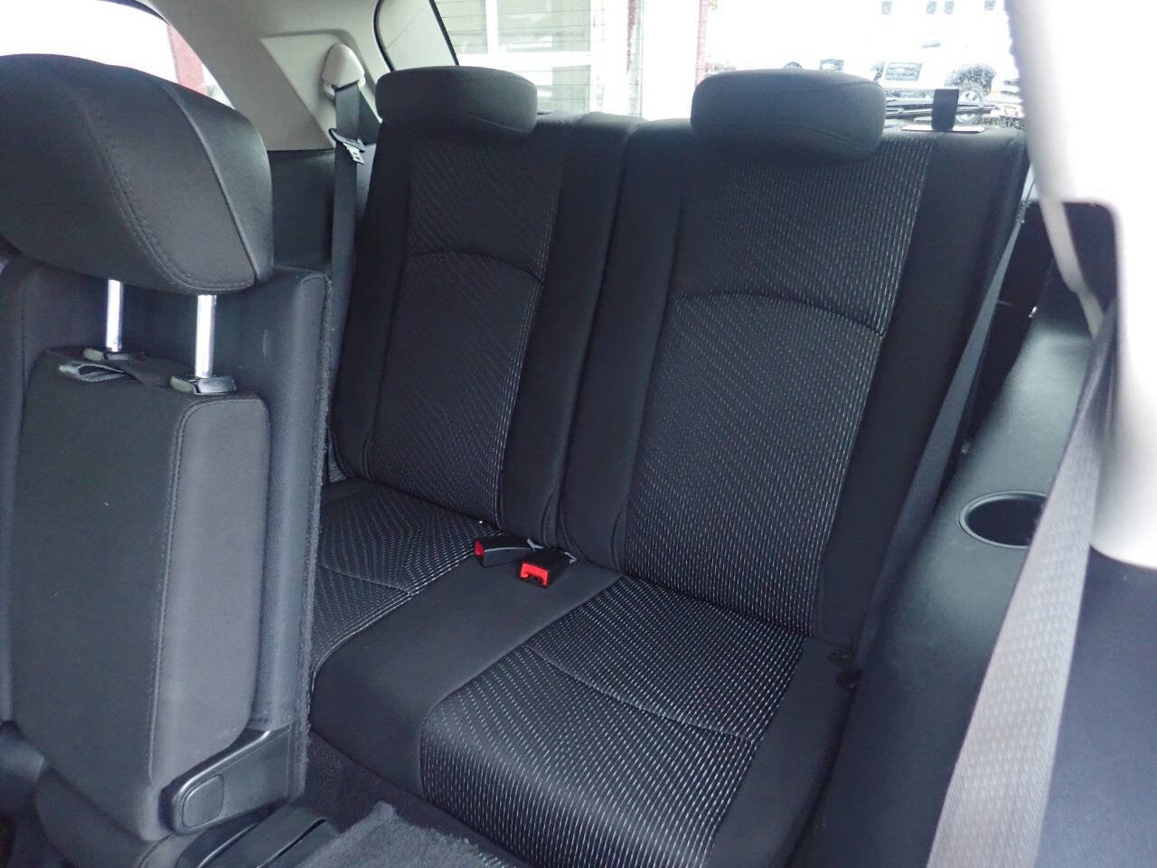 Used 2018 Dodge Journey SE image 13