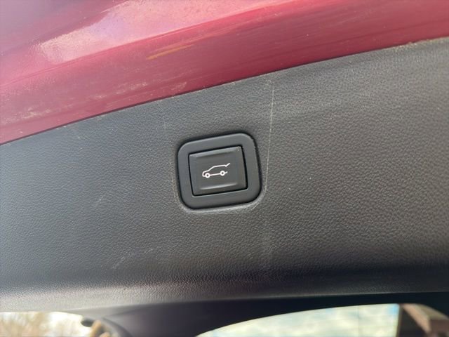 Used 2021 Chevrolet Blazer RS w/ Enhanced Convenience Package image 23