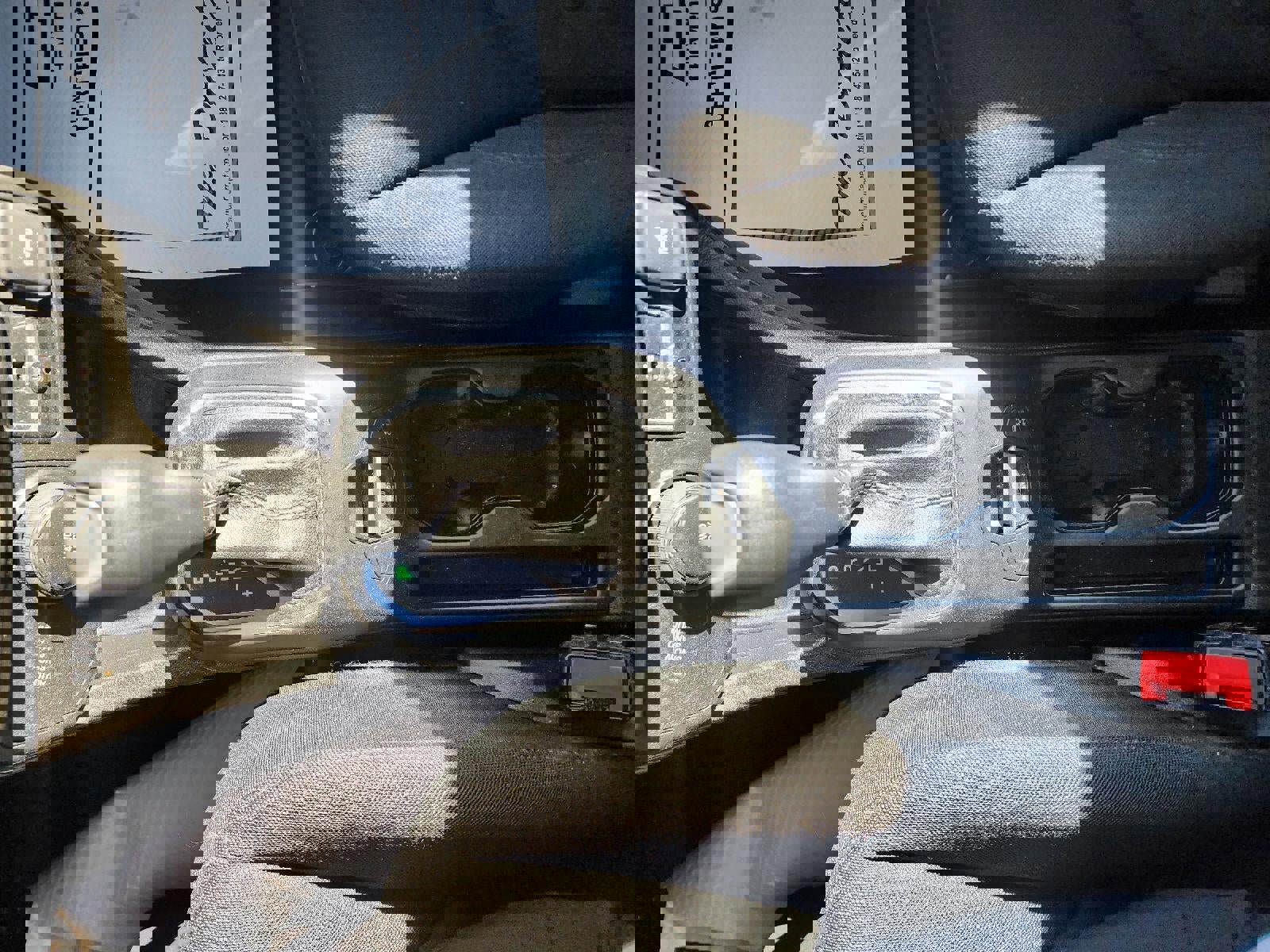 Used 2020 Jeep Renegade Latitude w/ Cold Weather Group image 28