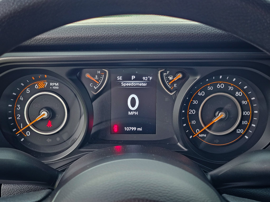 Used 2025 Jeep Wrangler Sport AWD/4WD image 14