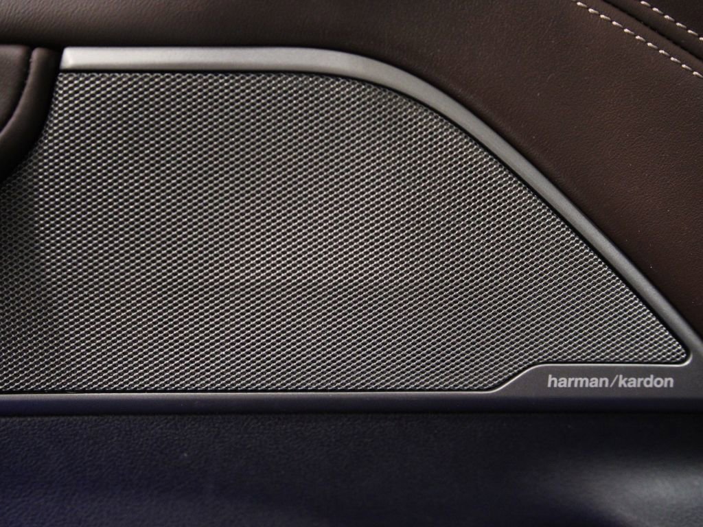 Used 2020 BMW 540i xDrive w/ M Sport Package image 23