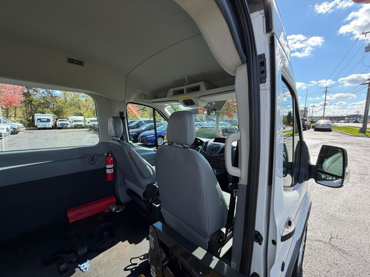 Used 2016 Ford Transit 350 XL RWD image 33