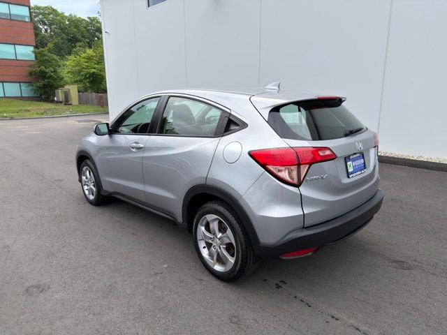 Used 2018 Honda HR-V LX image 7