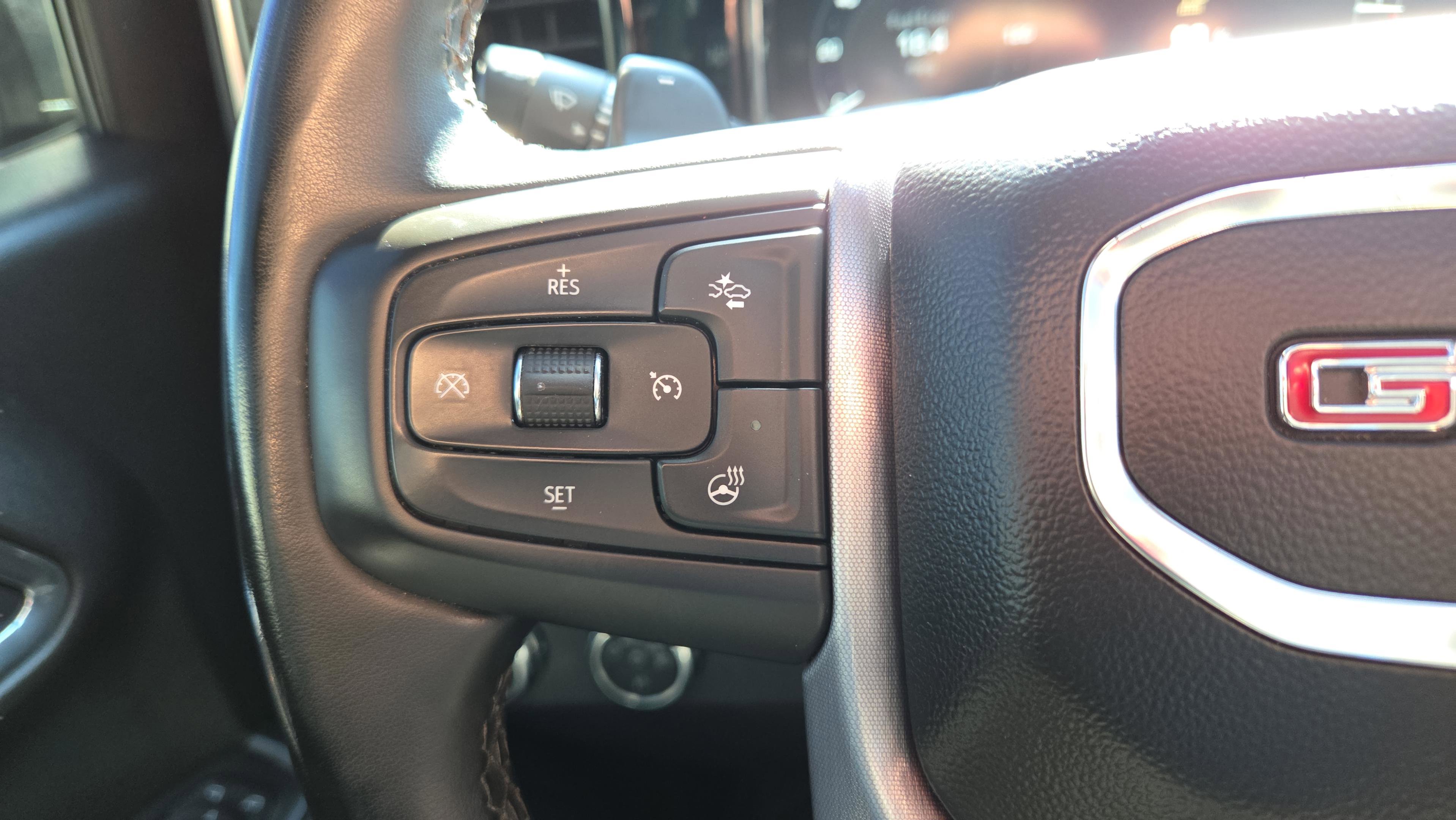 Used 2023 GMC Sierra 1500 SLT w/ SLT Premium Package image 31