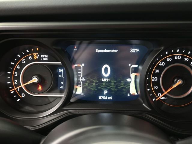 Used 2025 Jeep Gladiator Sport image 9