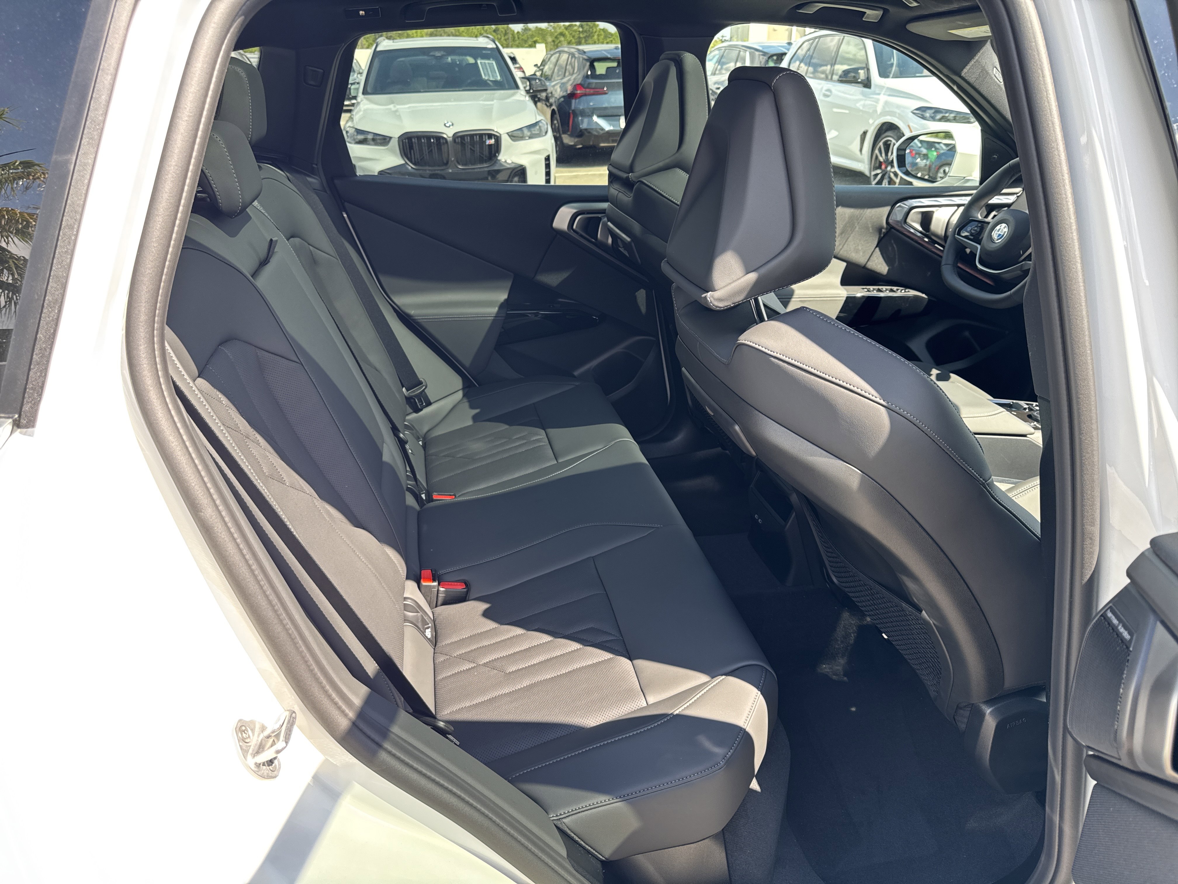 New 2026 BMW X3 xDrive30 w/ Premium Package image 11