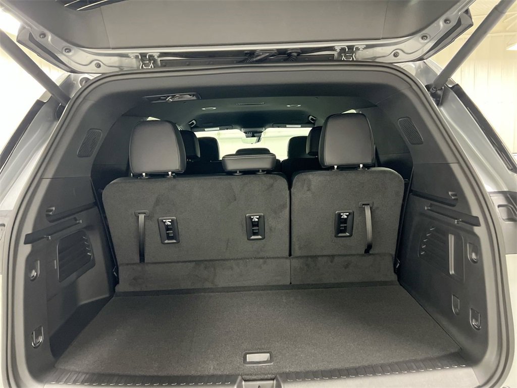 New 2026 Chevrolet Traverse LT image 24