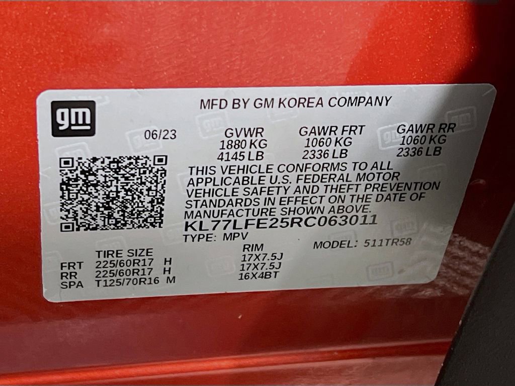 Used 2024 Chevrolet Trax LS w/ LS Convenience Package FWD image 30