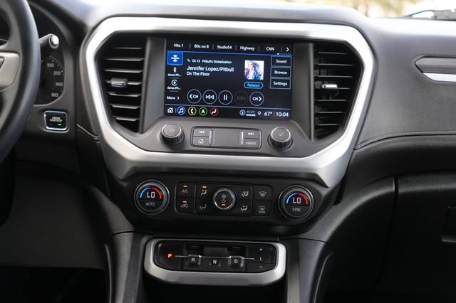 Used 2023 GMC Acadia SLT FWD image 22