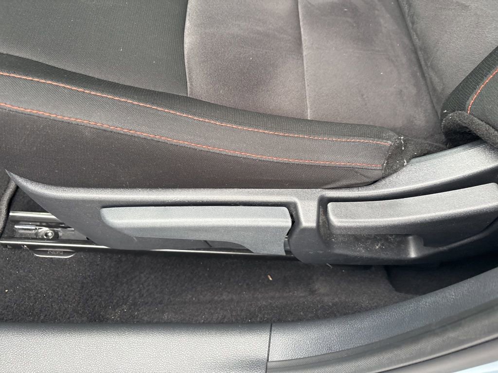 Used 2025 Nissan Sentra SR image 32