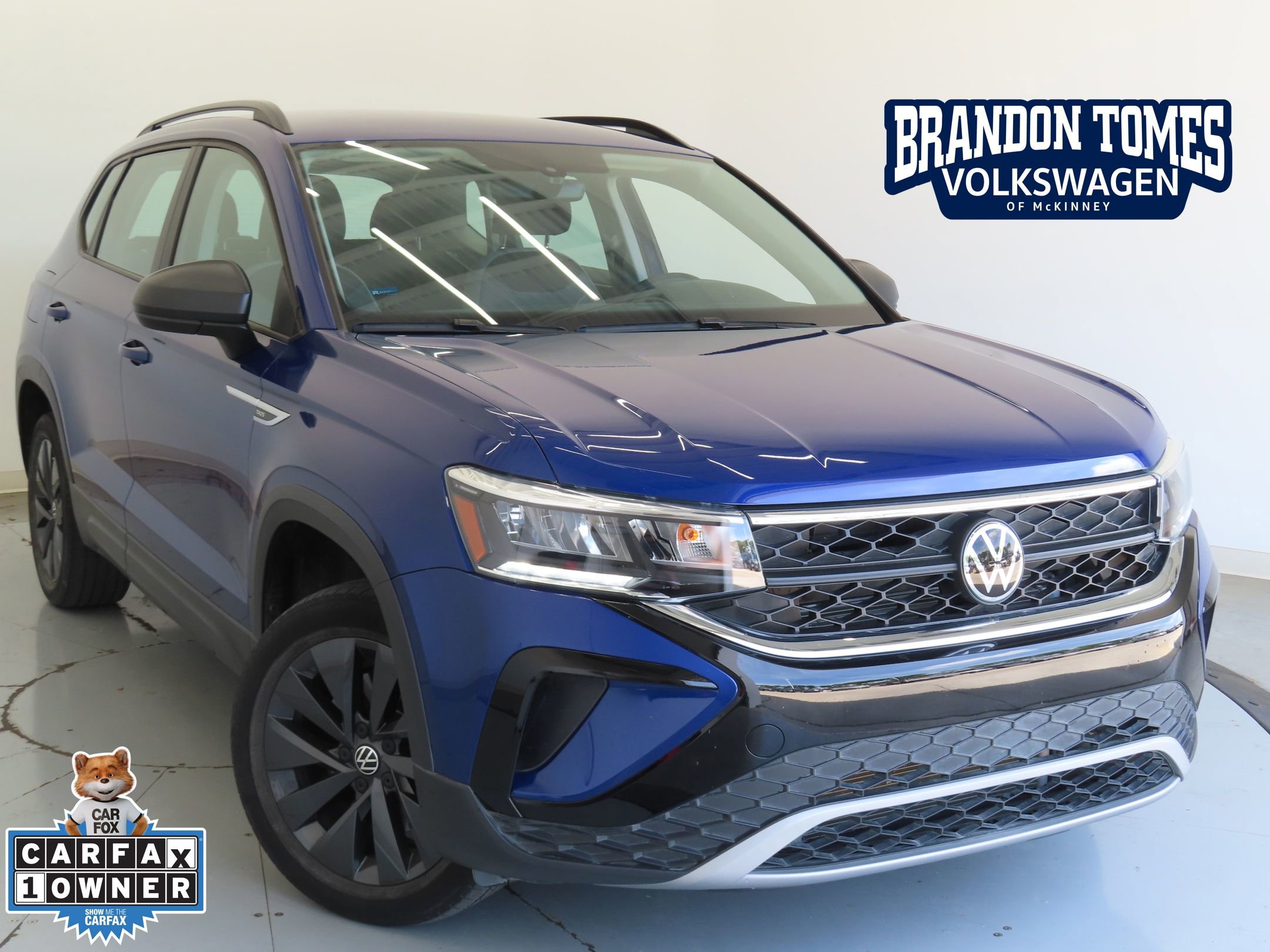 Used 2023 Volkswagen Taos S FWD image 1