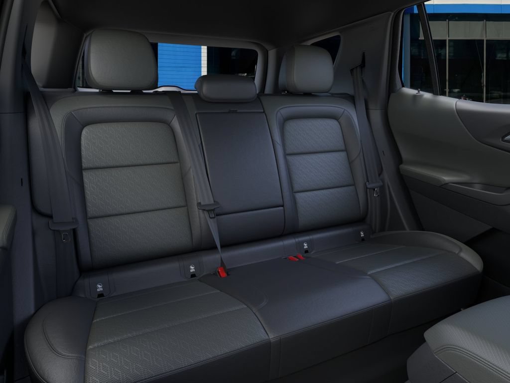 New 2027 Chevrolet Equinox LT w/ Convenience Package II FWD image 18