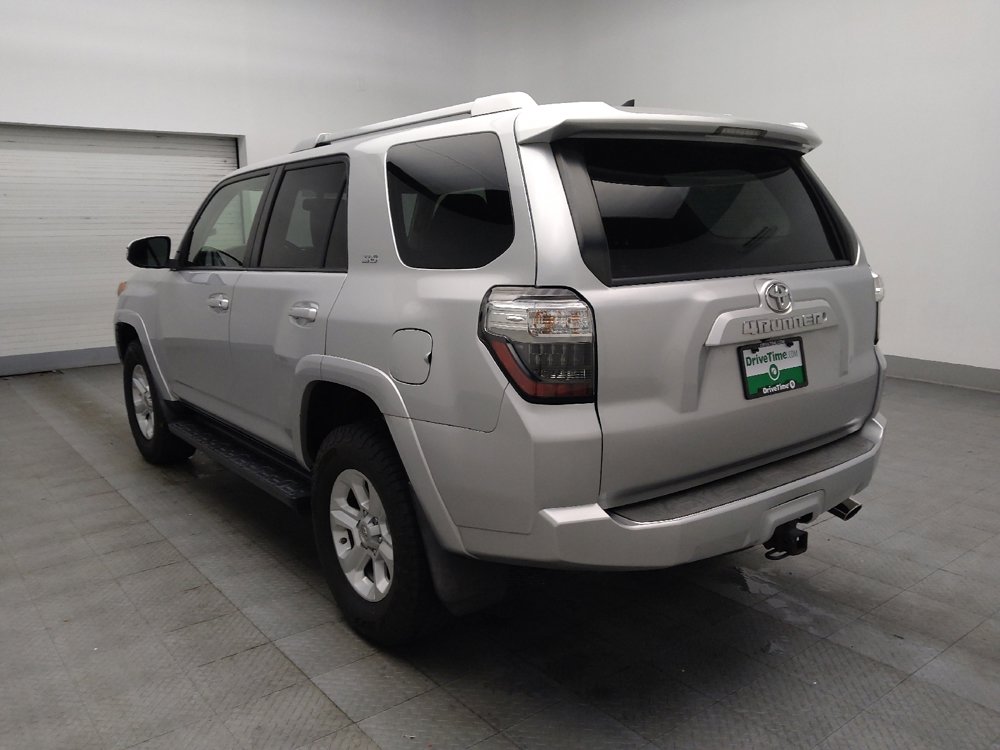 Used 2015 Toyota 4Runner SR5 Premium AWD/4WD image 5