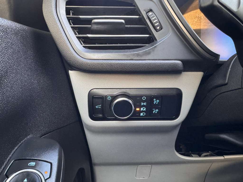 Used 2023 Ford Escape Active image 33