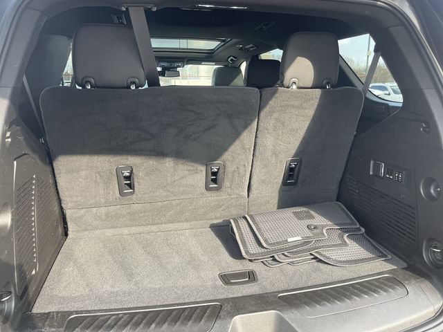 Used 2023 Chevrolet Tahoe LT w/ Luxury Package image 24