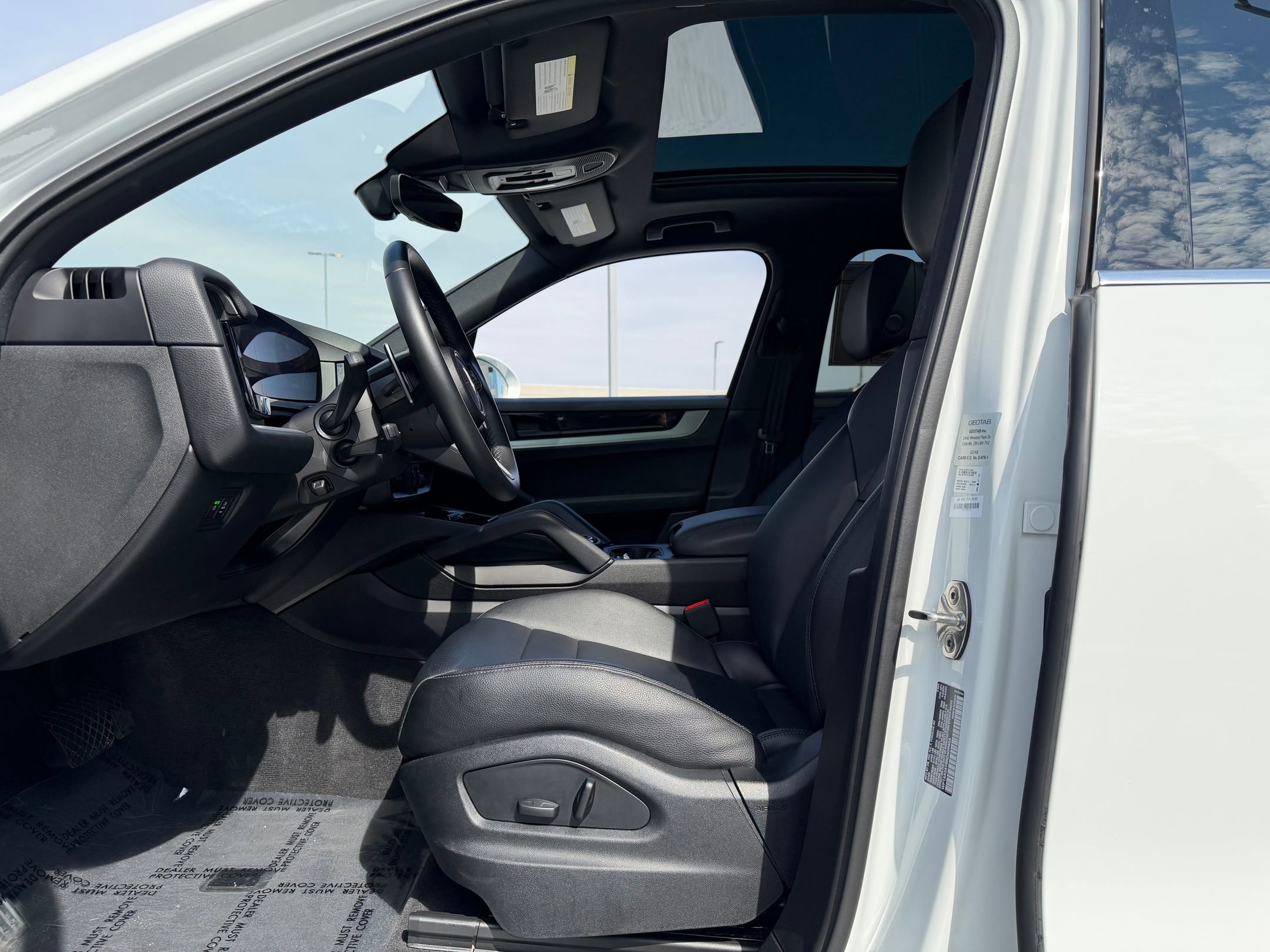 Certified 2024 Porsche Cayenne image 5