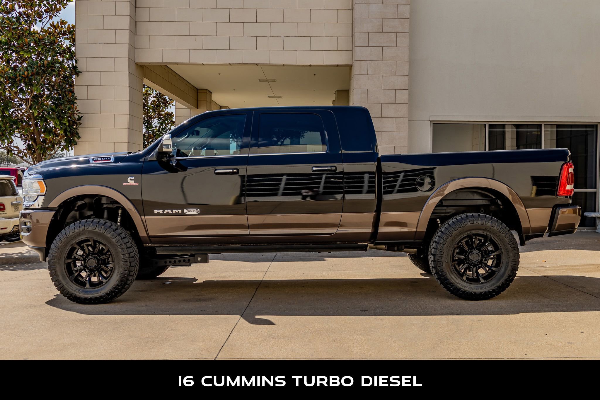 Used 2022 RAM 2500 Limited image 6