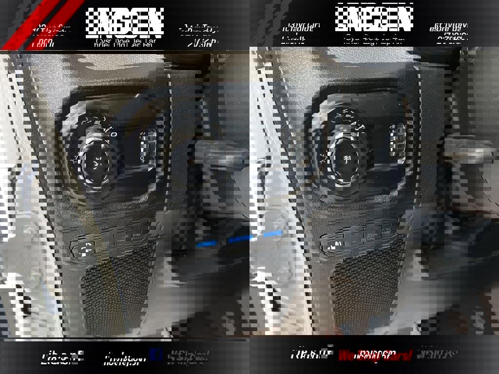 Used 2024 Jeep Wrangler Sport S image 15