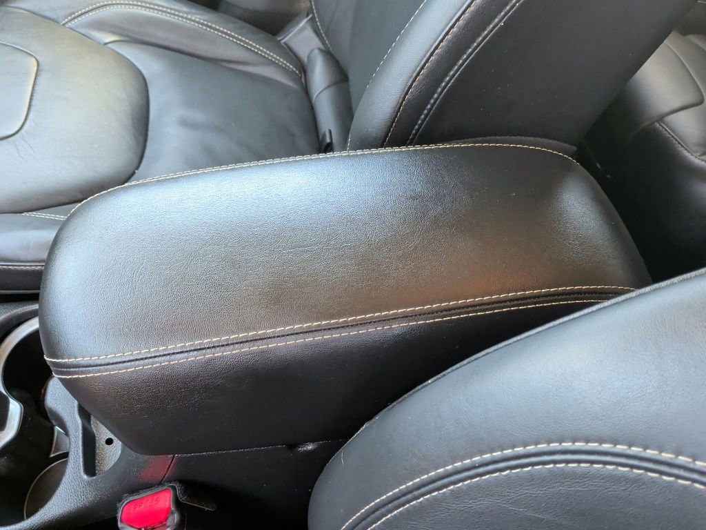 Used 2015 Jeep Cherokee Limited FWD image 29