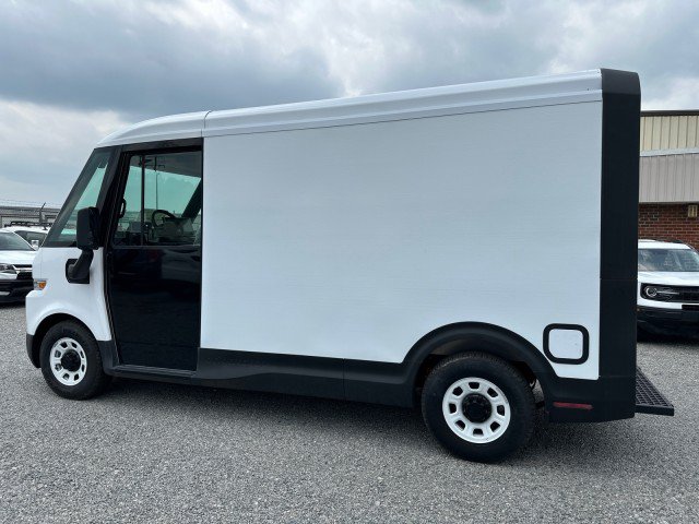 Used 2024 Chevrolet Brightdrop 400 AWD/4WD image 12