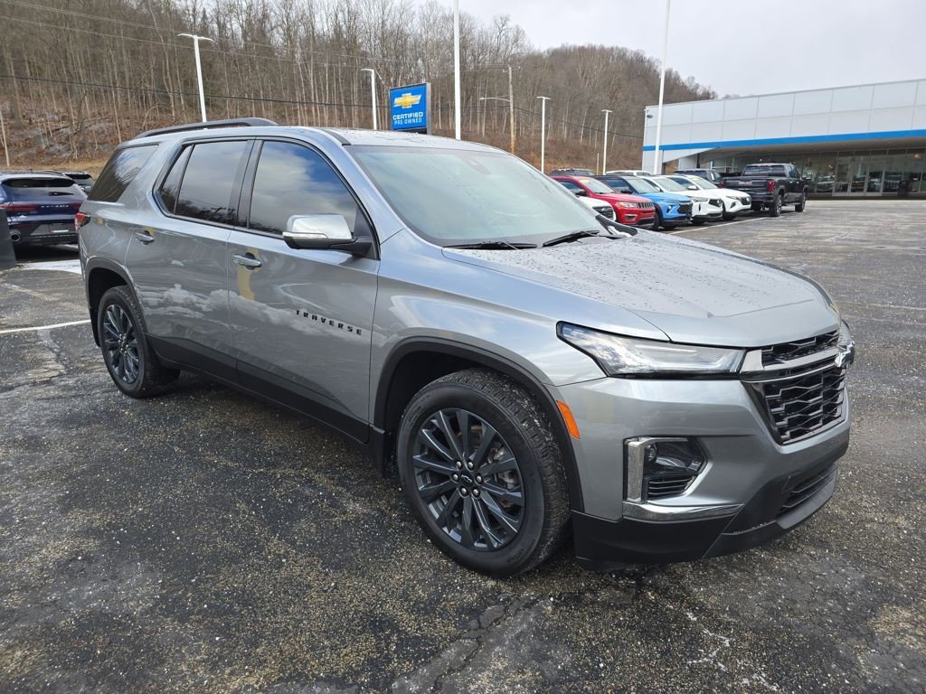 Certified 2023 Chevrolet Traverse RS w/ LPO, Floor Liner Package image 10