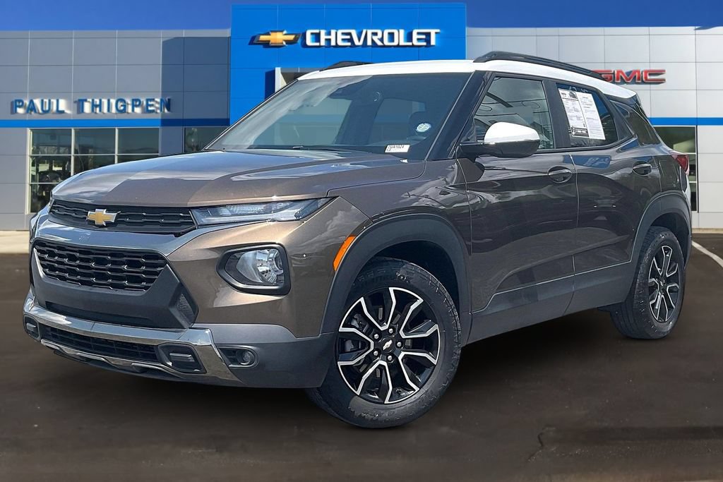 Used 2022 Chevrolet TrailBlazer ACTIV w/ Technology Package FWD image 3