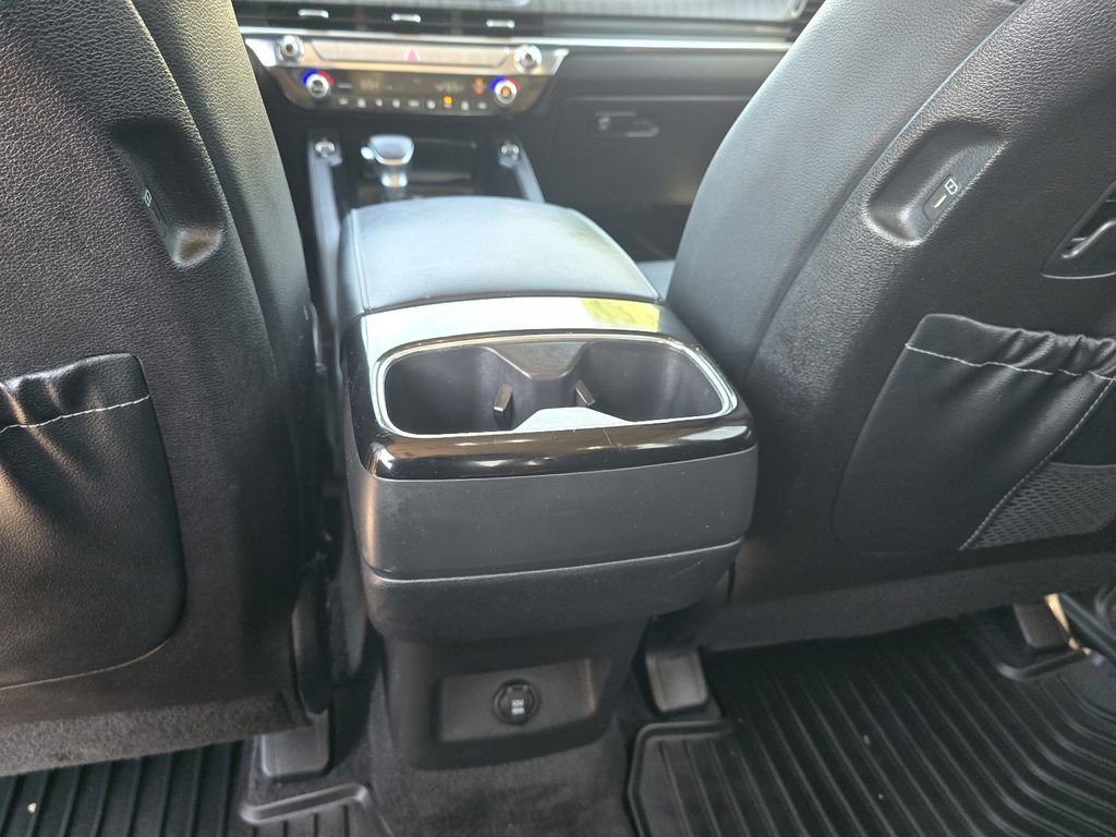 Used 2024 Kia Telluride SX w/ Towing Package FWD image 25