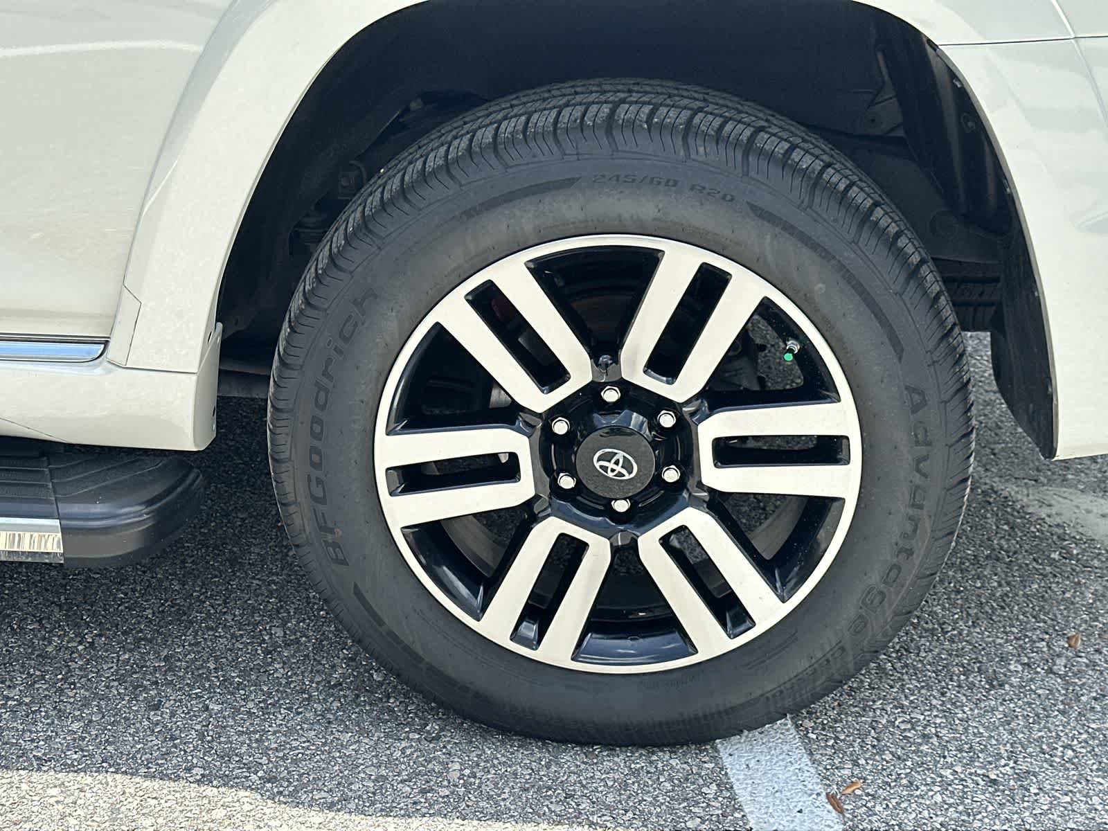 Used 2018 Toyota 4Runner Limited AWD/4WD image 14