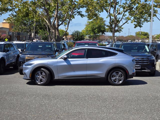 Certified 2022 Ford Mustang Mach-E Select RWD image 3