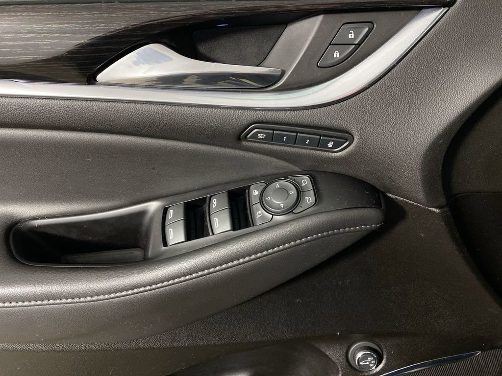 Used 2020 Buick Enclave Avenir w/ Avenir Technology Package image 13