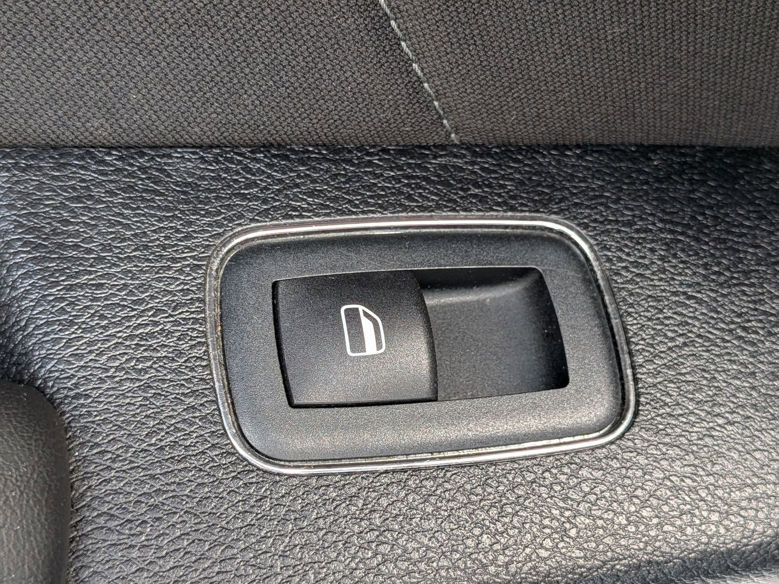 Used 2020 Dodge Charger R/T image 28